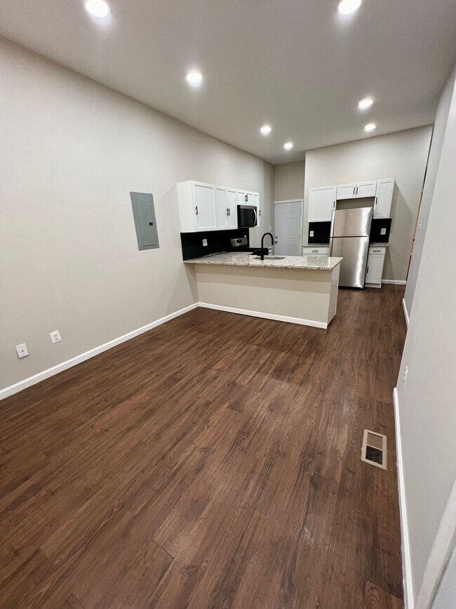 Vista de la sala de estar - 3904 Aspen St