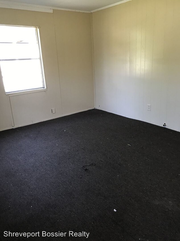 Building Photo - 2 br, 1 bath House - 3925 Flora Avenue