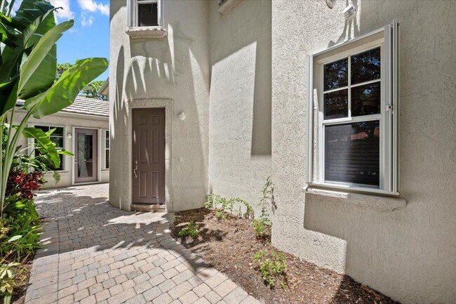 Foto del edificio - 1029 Vintner Blvd