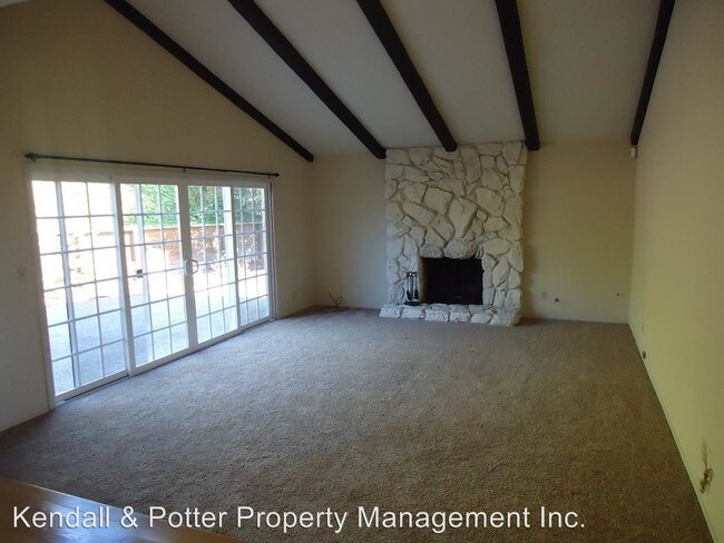 Foto del edificio - 4 br, 2 bath House - 130 Thunderbird Ct.