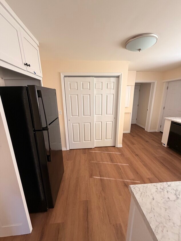 Foto del edificio - 214 Perry St