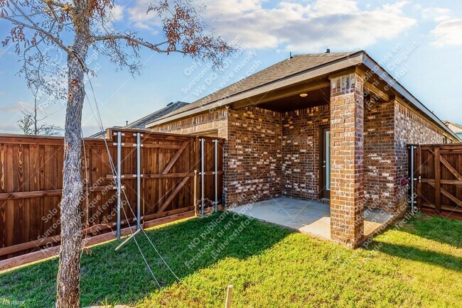 Foto del edificio - 3 br, 2 bath House - 2300 Pyrite Dr