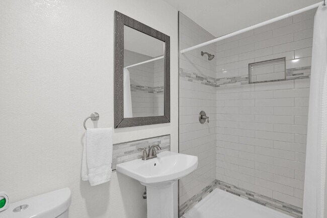 Foto del edificio - Fully renovated 4/2/2 Tempe Home