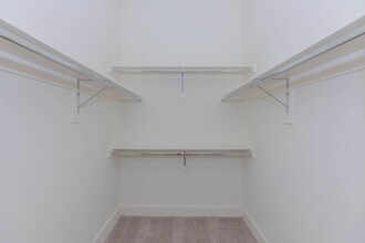 Building Photo - Ivy Point Friendswood