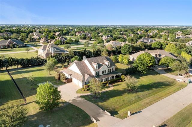 Foto del edificio - 5901 Cox Farm