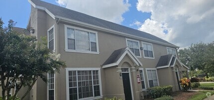 Building Photo - 8957 Lee Vista Blvd