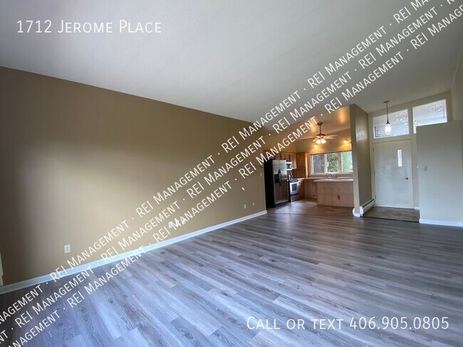 Foto del edificio - 3 BED 2 BATH, ATTACHED GARAGE