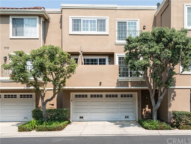 Foto principal - 19312 Firestone Cir
