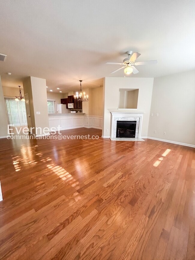 Building Photo - 322 Linden Park Ln