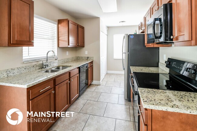 Foto del edificio - 10315 White Cedar St