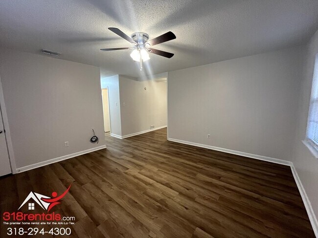 Foto del edificio - 4811 Sheryl St