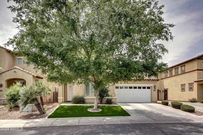 Building Photo - 1120 N Crosscreek Dr