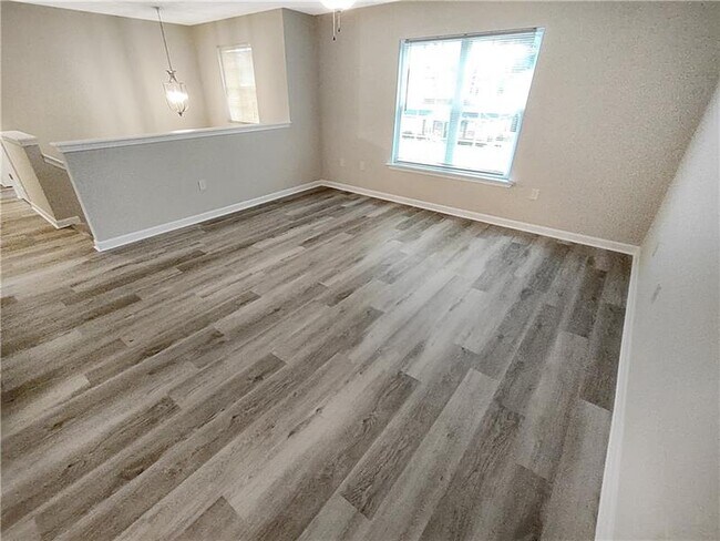 Foto del edificio - 533 Dove Way