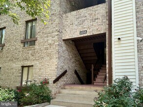 Building Photo - 2255 Castle Rock Square