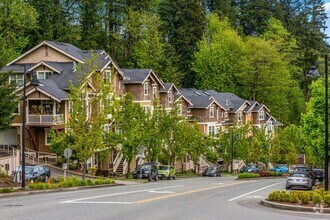 Building Photo - 2030 NW Talus Dr