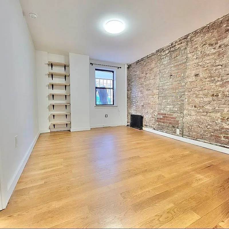 Foto principal - 1802 77th St