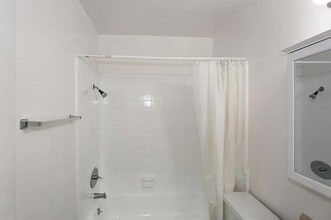 Building Photo - 5500 Newcastle Ave