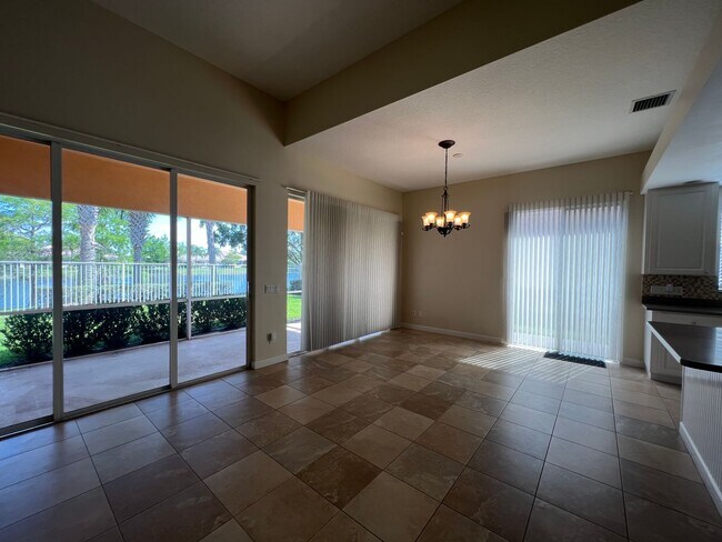 Building Photo - 3 BEDROOM 2 BATH HOME IN GATED COMMUNITY O...