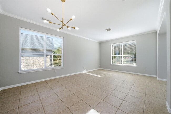 Foto del edificio - 7404 Journeyville Dr