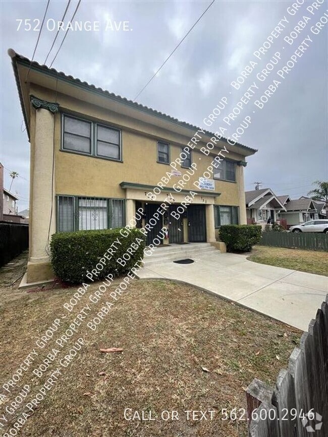 Building Photo - 752 Orange Ave