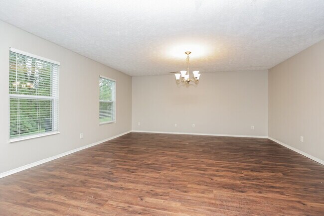 Foto del edificio - 5408 Skip Jack Dr