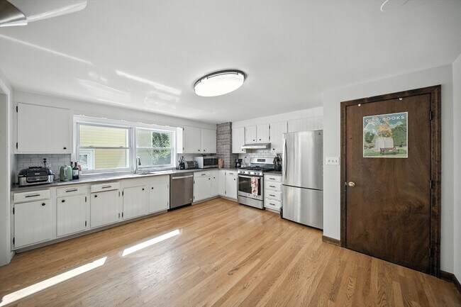 Foto del edificio - 57 Newbury St