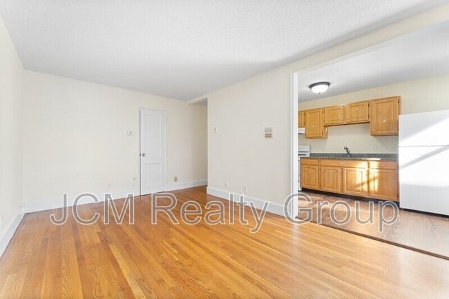 Photo - 11 Victory Rd Apartment