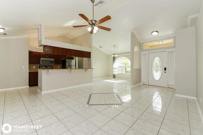 Foto del edificio - 1045 Albany AVE, Lehigh Acres, FL 33971