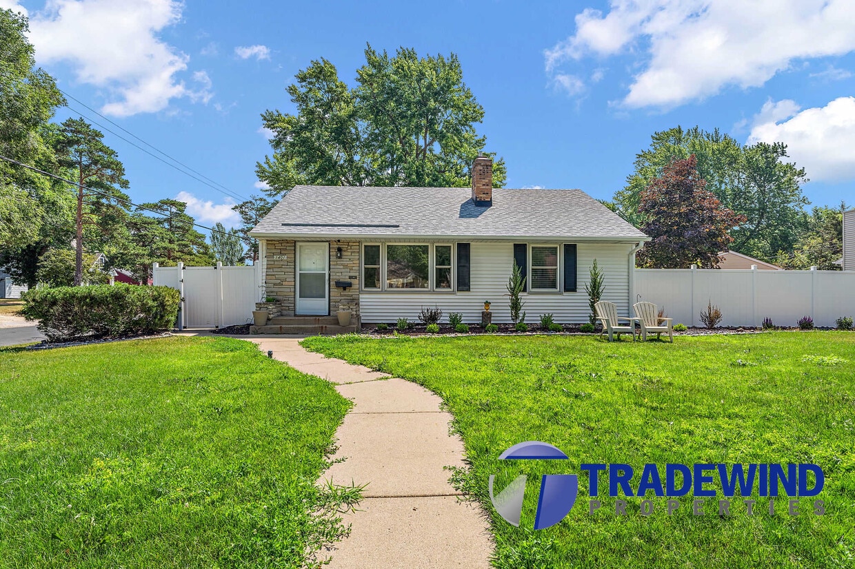 1401 Nevada Ave S, Saint Louis Park, MN 55426 House Rental in Saint