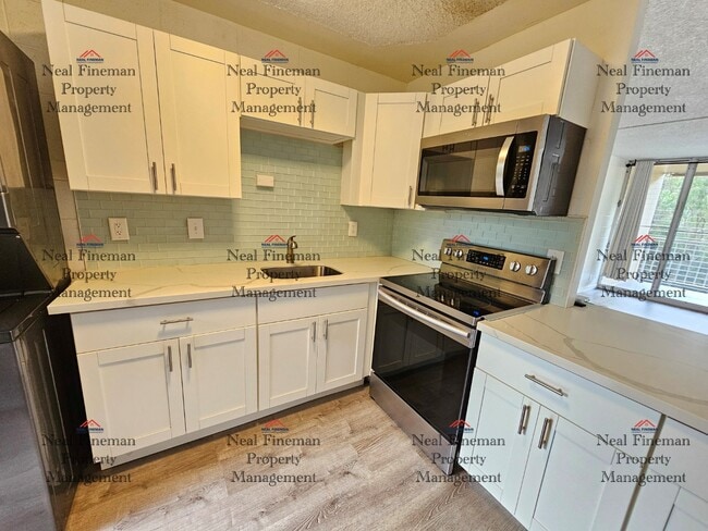 Foto del edificio - Waikalani Woodlands in Mililani’s. 2 bed, 1 bath and 2 parking condo