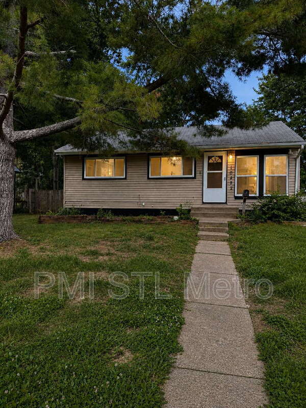 Building Photo - 10432 Balmoral Dr