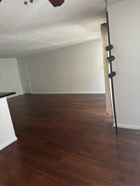 Building Photo - 5328 Newcastle Ave