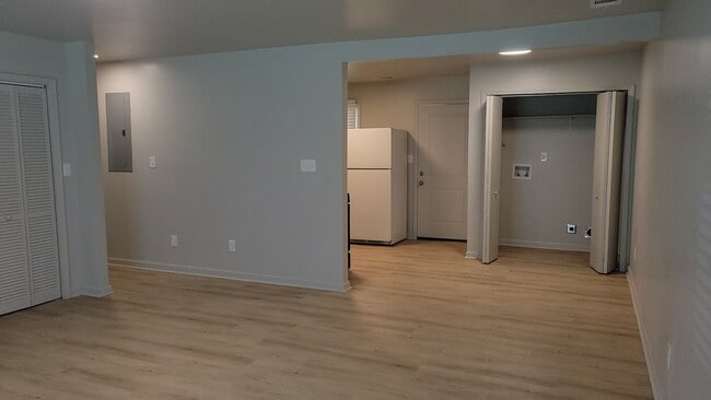 Foto del edificio - 2641 Connally Dr