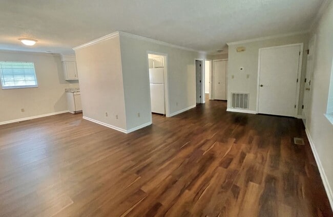 Foto del edificio - Large 2 bedroom/2 bath in Karns