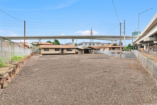 Photo - 667 Kamehameha Hwy House