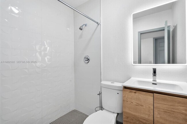 Foto del edificio - 779 NW 96th St