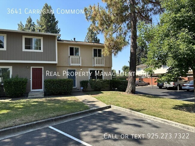 Foto del edificio - Updated 3 Bedroom, 1.5 Bath End Unit Condo...