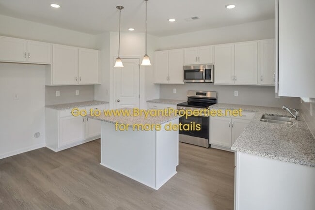 Building Photo - Gallatin - New 4-Bedroom