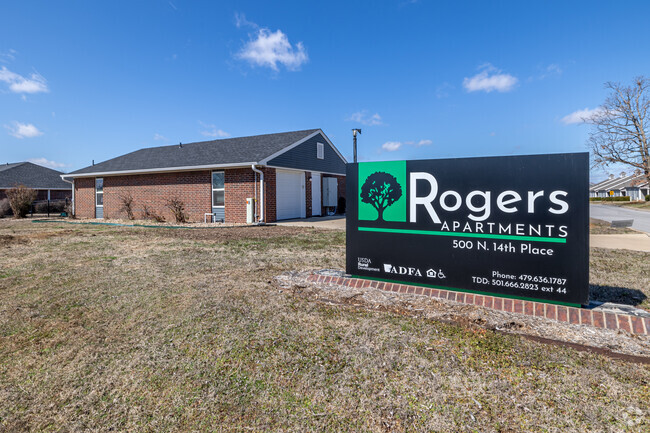 Foto del edificio - Rogers Apartments