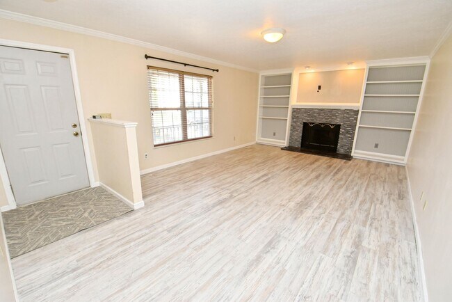 Foto del edificio - 3 Bed 2.5 Bath in Penn School District