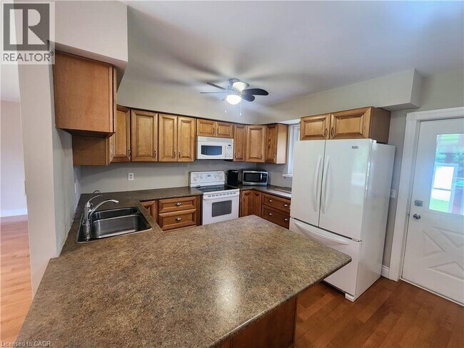 Photo du bâtiment - 43 7TH CONCESSION Rd