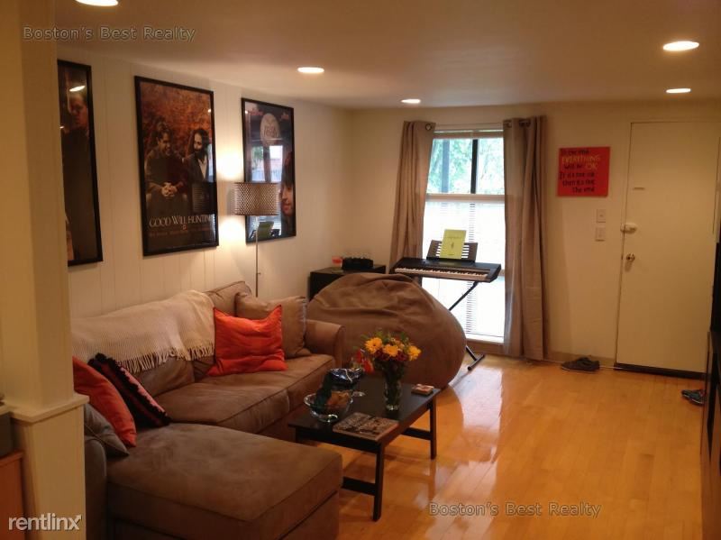 Building Photo - 1 br, 1 bath  - 57 Longwood Ave Apt 2R