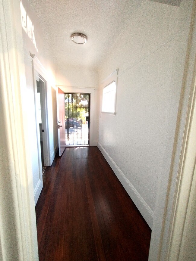 Foto del edificio - 862 37th St