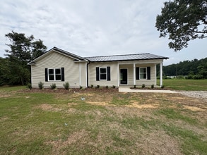 Building Photo - 857 Government Rd