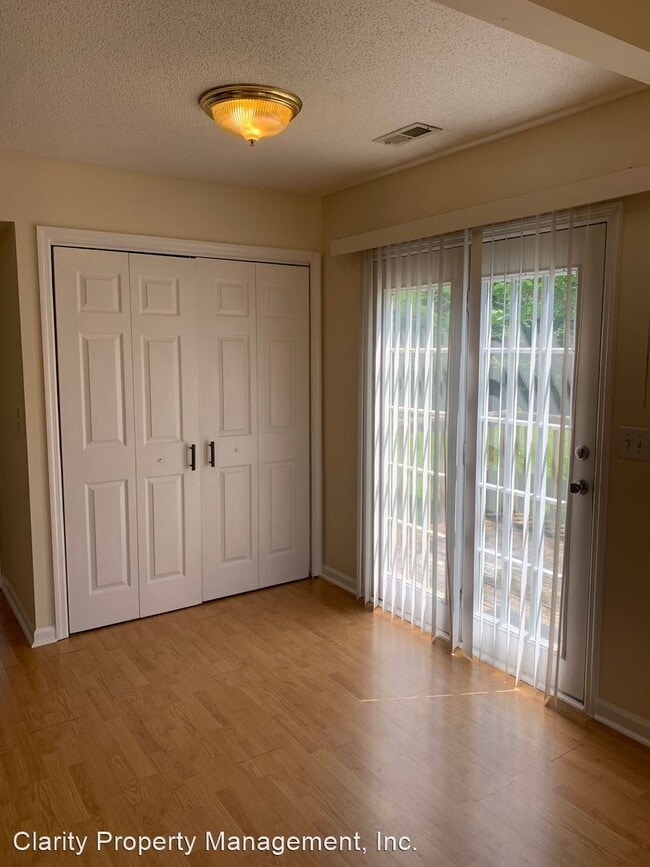 Foto del edificio - 3157 Willow Springs Dr NE