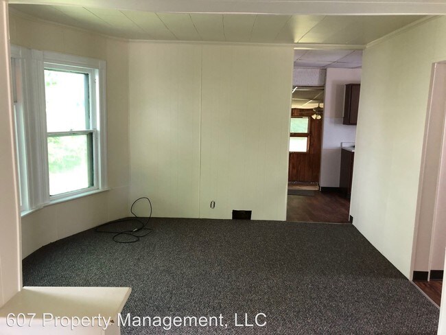 Building Photo - 4 br, 2 bath House - 133 Ackley Ave