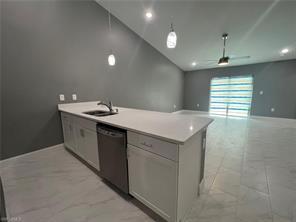 Building Photo - 1072 Jaguar Blvd