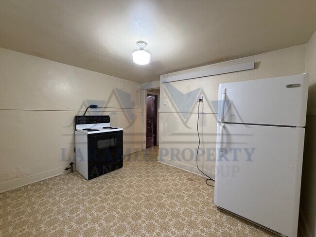 Foto del edificio - 515.5 E Lewis St