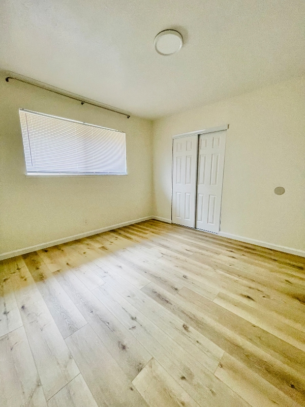 Foto del edificio - 1812 Rose Ave