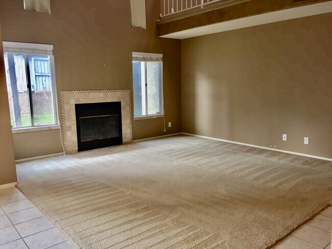 Living room - 23203 Joaquin Ridge Dr